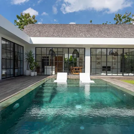 The Young Villas - Uluwatu Exterior photo