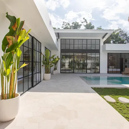 The Young Villas - Uluwatu Exterior photo